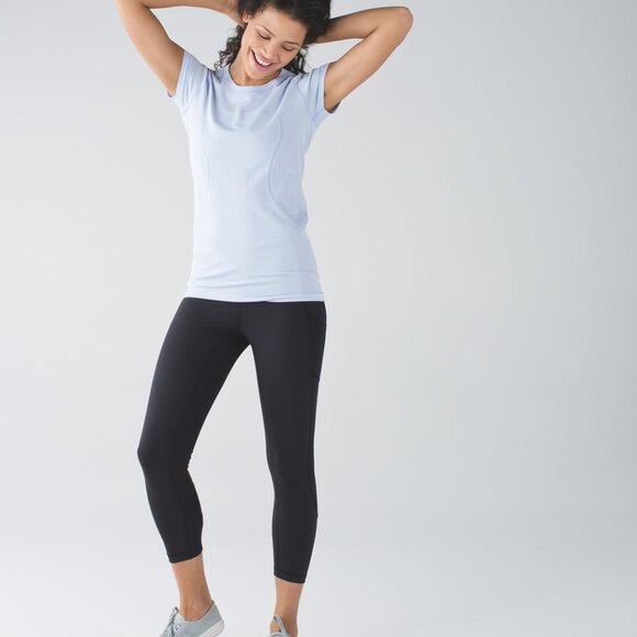 Lululemon Seek the Heat Cropped Leggings with Mesh Panels and Side Pockets - Picture 11 of 11